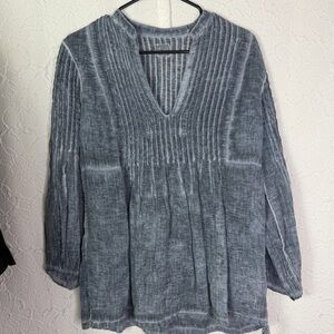 120 % Lino blue linen poet blouse